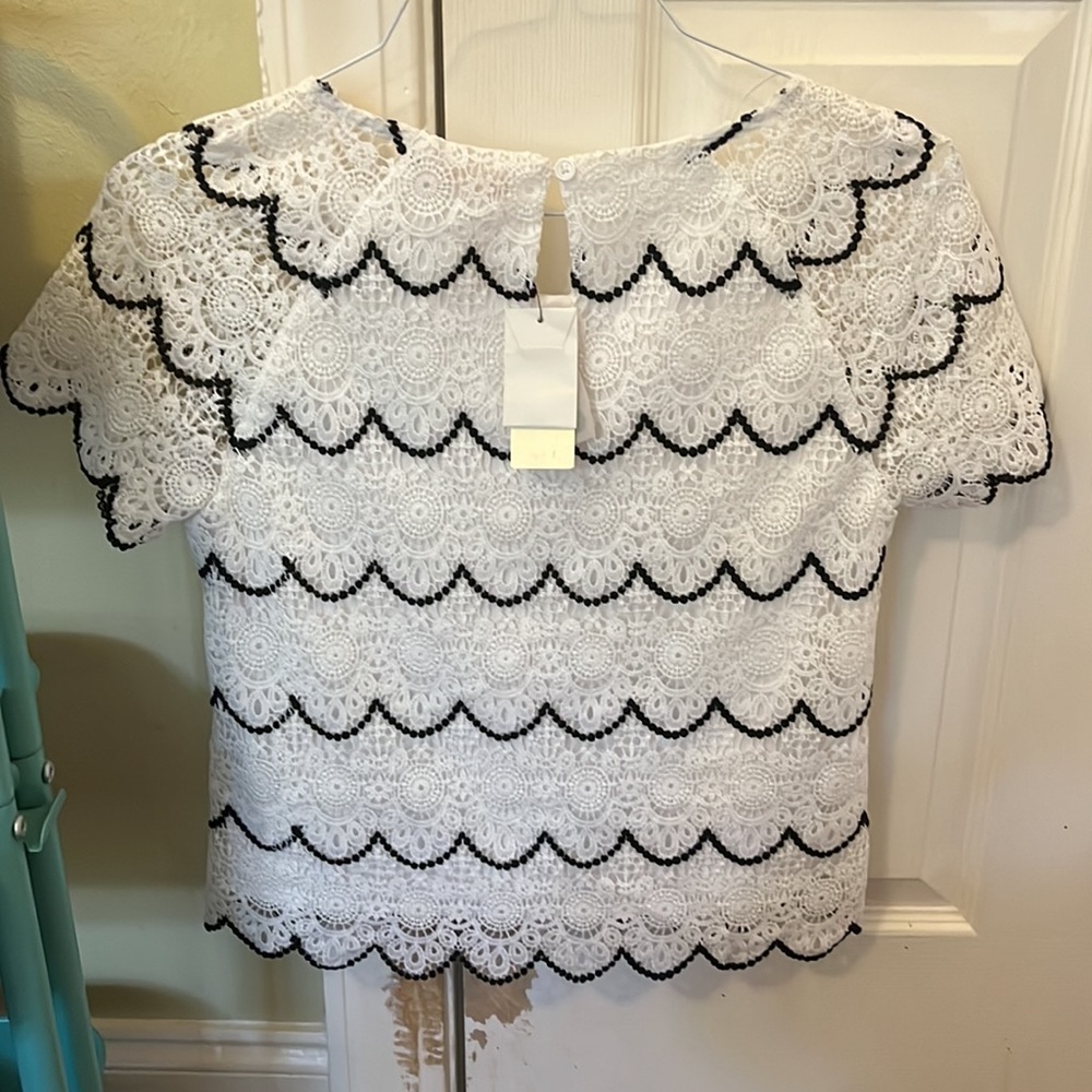 Robledo Lace Top - Picture 2 of 2